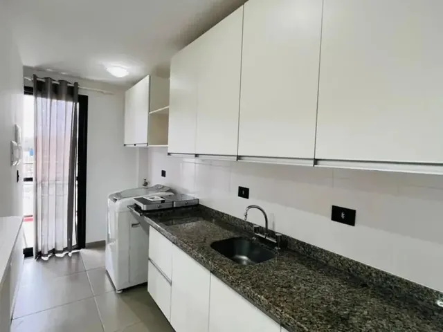Imagem 2: Apartamento Semi-Mobiliado, com 80 M² de Área Total e 58 M² de Área Útil, Localizado
