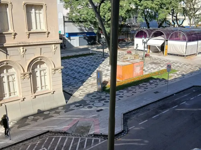 Imagem 8: Quarto Individual no Centro, para Rapazes com Internet Incluso no Preço