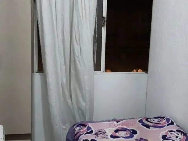 Imagem 11: Quarto Individual no Centro, para Rapazes com Internet Incluso no Preço