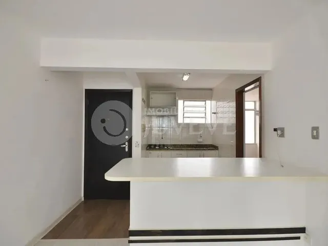 Imagem 9: Imobiliaria Juvevê Aluga Apto Ultimo Andar 2 Dormit Ahu Cabral Centro Civico Prx