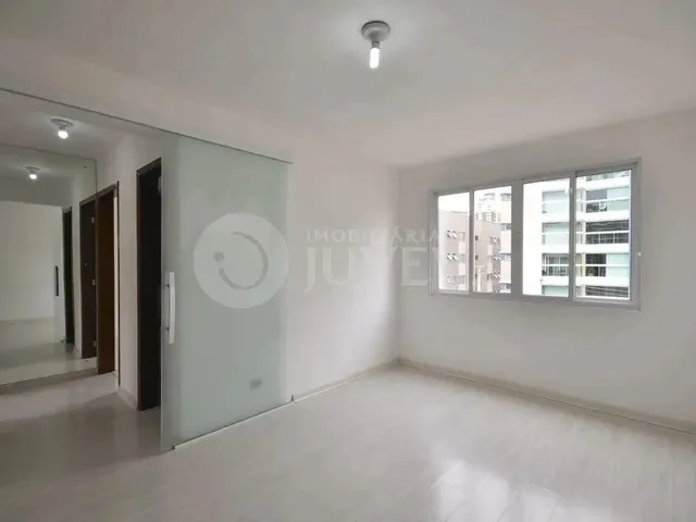 Imagem 16: Imobiliaria Juvevê Aluga Apto Ultimo Andar 2 Dormit Ahu Cabral Centro Civico Prx