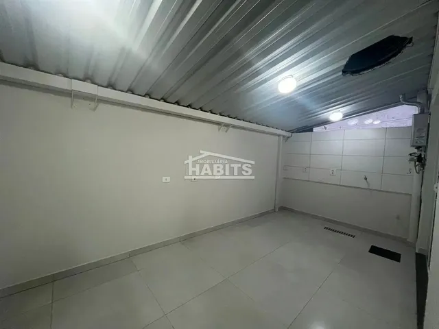 Imagem 11: Sobrado com 3 Dormitórios À Venda com 190M² no Bairro Mercês - Curitiba / Pr