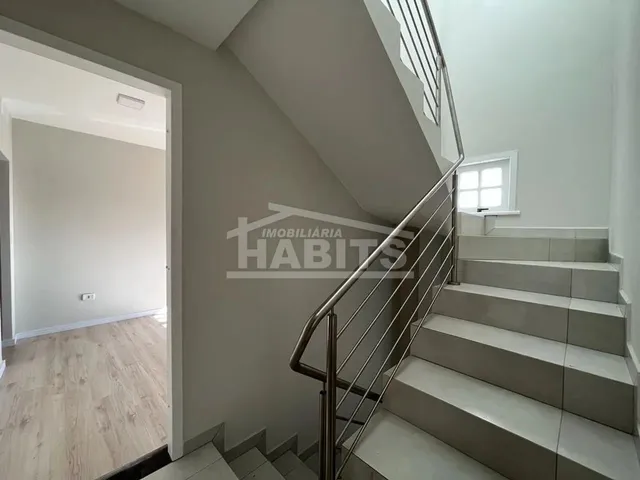Imagem 14: Sobrado com 3 Dormitórios À Venda com 190M² no Bairro Mercês - Curitiba / Pr