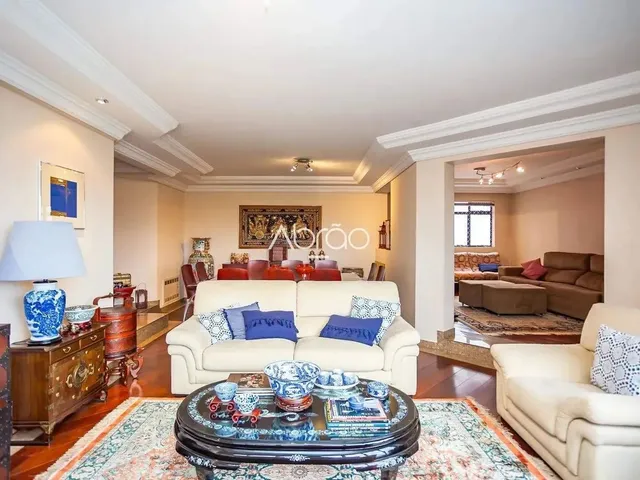 Imagem 16: Apartamento Exclusivo no Batel com 4 Quartos, Elevador Privativo e 260 M²