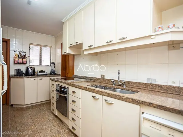 Imagem 4: Apartamento Exclusivo no Batel com 4 Quartos, Elevador Privativo e 260 M²