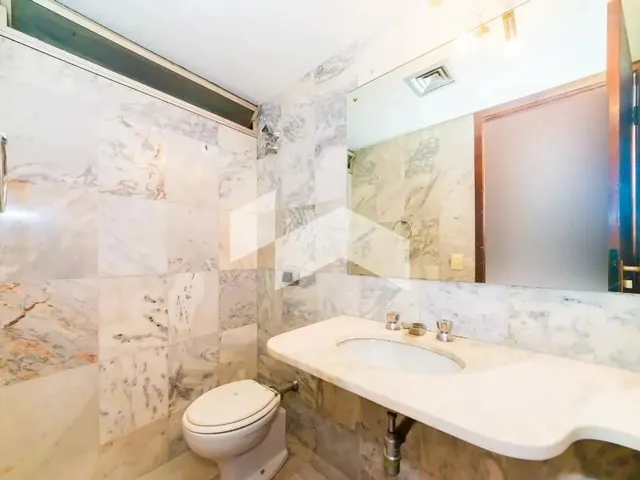 Imagem 12: Apartamento com 380 M², 4 Quartos Sendo 2 Suítes para Alugar no Bairro Batel