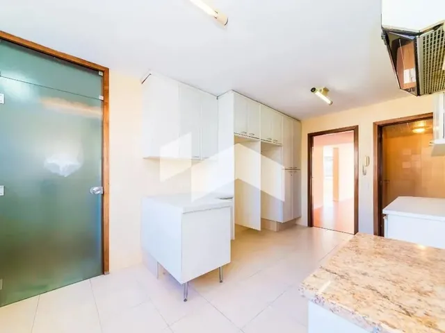 Imagem 2: Apartamento com 380 M², 4 Quartos Sendo 2 Suítes para Alugar no Bairro Batel