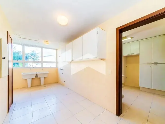 Imagem 15: Apartamento com 380 M², 4 Quartos Sendo 2 Suítes para Alugar no Bairro Batel