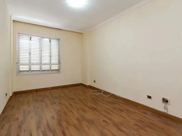 Imagem 15: Apartamento com 3 Quartos para Alugar por R$ 4000.00, 181.94 M2 - Batel - Curitiba/Pr