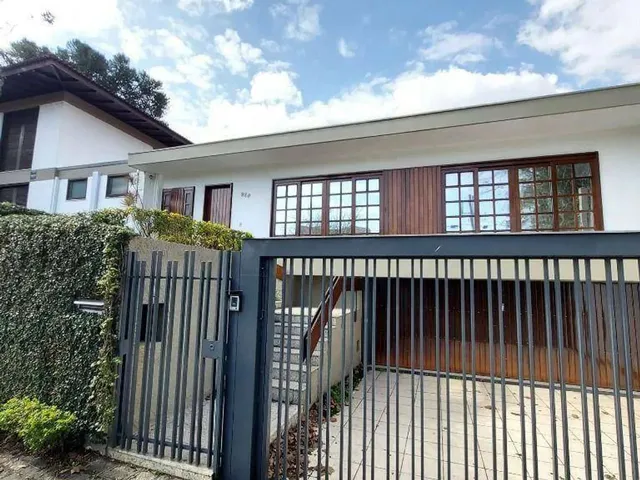 Imagem: Excelente Residência com 03 Quartos (Sendo