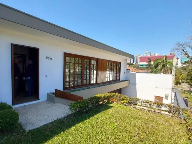 Imagem 8: Excelente Residência com 03 Quartos (Sendo 01 Suíte) Px Shopping Pátio Batel Para