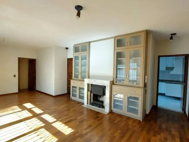 Imagem 10: Excelente Residência com 03 Quartos (Sendo 01 Suíte) Px Shopping Pátio Batel Para