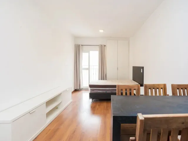 Imagem: Studio com 1 Quarto para Alugar por R$ 1600.00