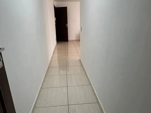 Imagem 13: Imóvel para Aluguel Possui 90 Metros Quadrados com 3 Quartos em São Francisco
