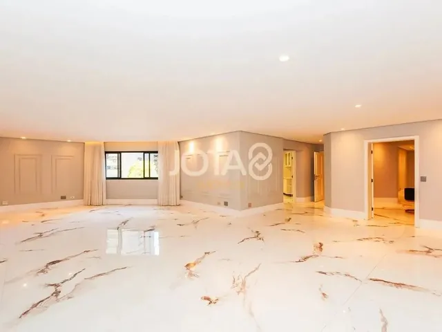 Imagem: Apartamento Amplo em Um Ícone no Batel!