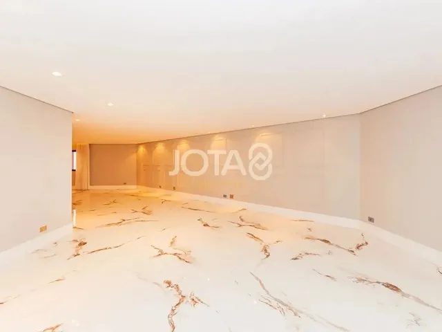 Imagem 12: Apartamento Amplo em Um Ícone no Batel! Apartamento 5 Quartos no Batel - J8