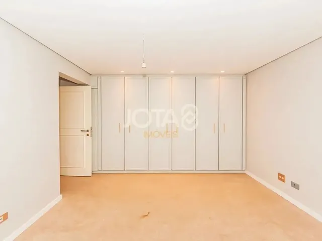 Imagem 3: Apartamento Amplo em Um Ícone no Batel! Apartamento 5 Quartos no Batel - J8