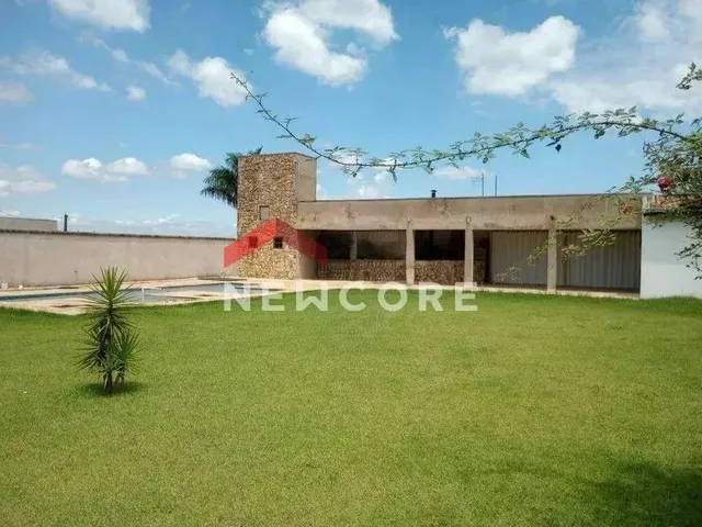 Imagem: Chácara em Condomínio em Estrada Municipal