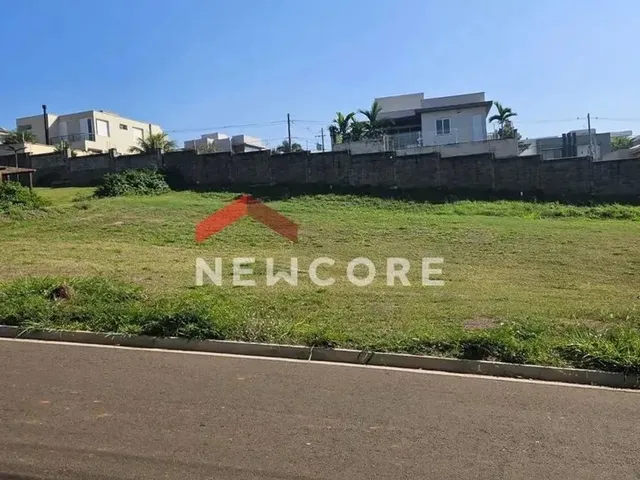 Imagem: Lote em Condomínio em Avenida Jaime Pereira