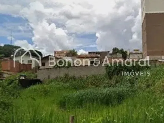 Imagem: Terreno com Projeto para 20 Apartamentos