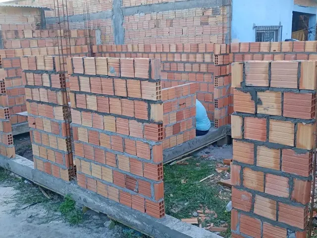 Imagem: Vendo Terreno com Obra, Negocio