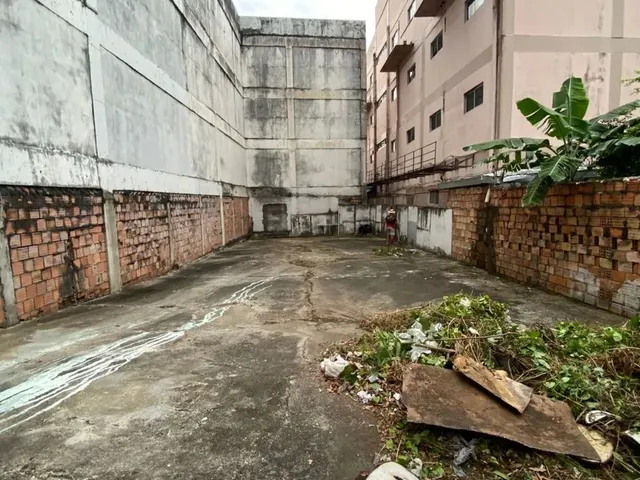 Imagem 3: Terreno. Ao Lado do Tr do Trabalho