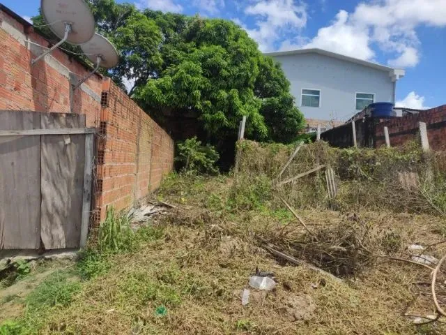 Imagem 1: Vendo Terreno no Colônia Terra Nova