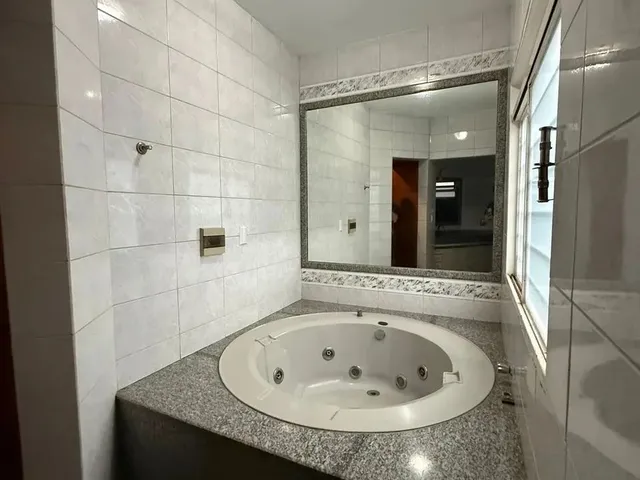 Imagem 14: Sobrado de 04 Súites na Rua C-54 Sol Nascente/Sudoeste Casa de Rua com 4 Quarto(S) e 5