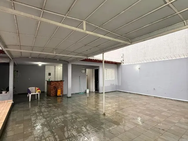 Imagem 7: Sobrado de 04 Súites na Rua C-54 Sol Nascente/Sudoeste Casa de Rua com 4 Quarto(S) e 5