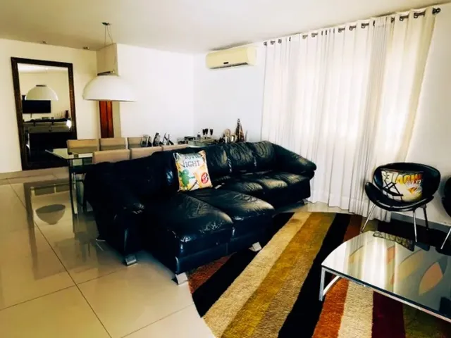 Imagem: Casa 4 Quartos - Piscina - Churrasqueira