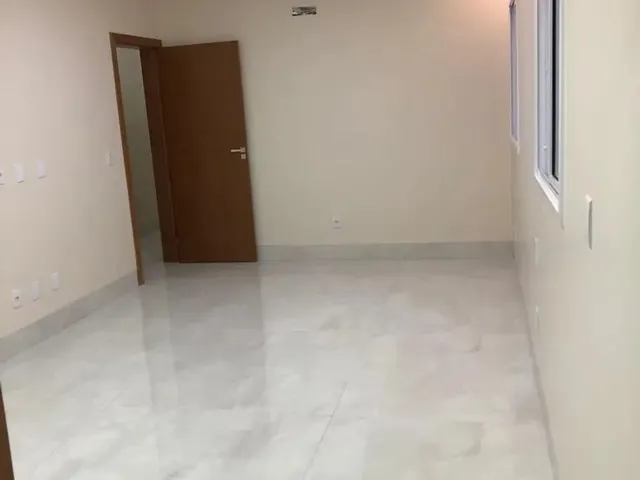 Imagem 5: Casa Térrea de Alto Padrão À Venda | Jardins Lisboa Goiânia/Go 4 Suítes