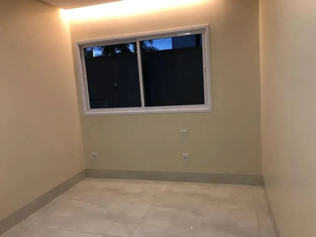Imagem 4: Casa Térrea de Alto Padrão À Venda | Jardins Lisboa Goiânia/Go 4 Suítes
