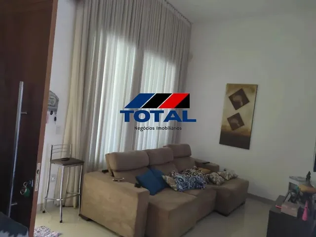Imagem 10: Casa com 03 Quartos, Sendo 02 Suítes, Churrasqueira, Armários Garagem para 04 Carros No