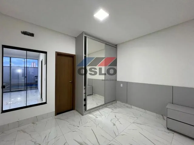 Imagem 6: Casa com 03 Suites Plenas, Piscina, Armarios, Garagem Coberta na Vila Rosa, Proximo Ao Jar