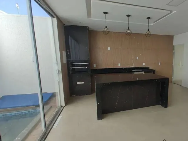Imagem: Belíssima Casa no Jd Vila Boa com 3 Dormitórios