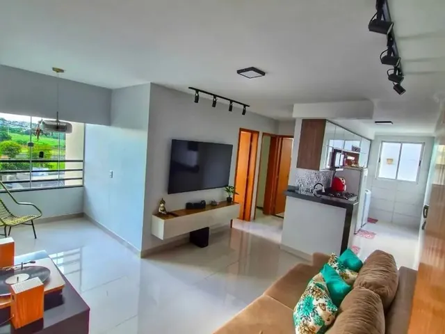 Imagem: O apartamento possui 2 Dormitórios, 2 Banheiros, 1 Vaga na