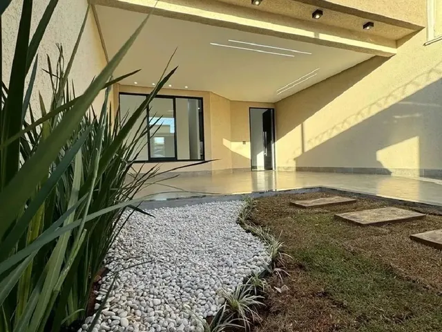Imagem: Vendo Bela Casa Moderna e Espaçosa no Jardim