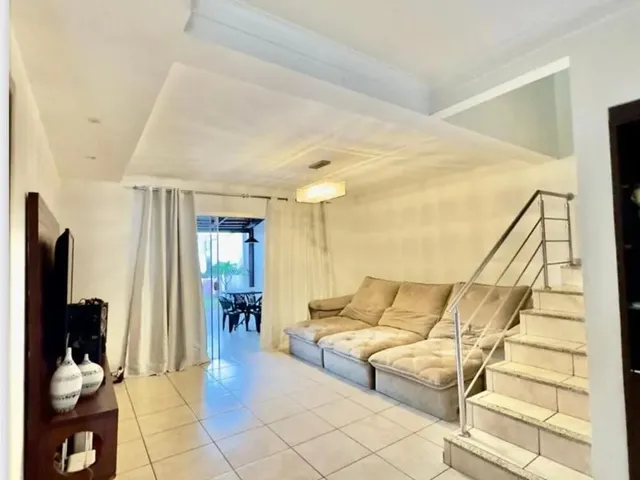 Imagem: Casa / Sobrado em Condomínio Fechado no
