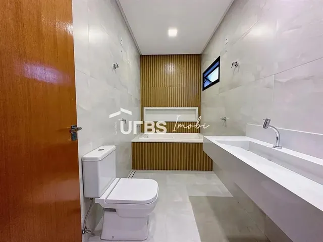 Imagem 2: 0 - Sobrado 3 Quartos, Sendo 3 Suítes