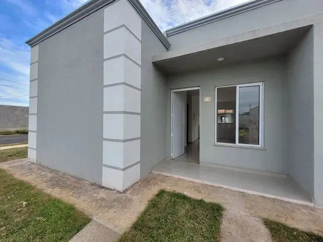 Imagem 1: Vende-Se Esta Casa na Ocidental