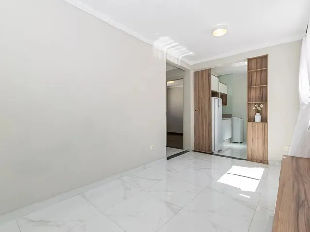 Imagem 12: Apartamento de 2 Quartos no Pinheirinho