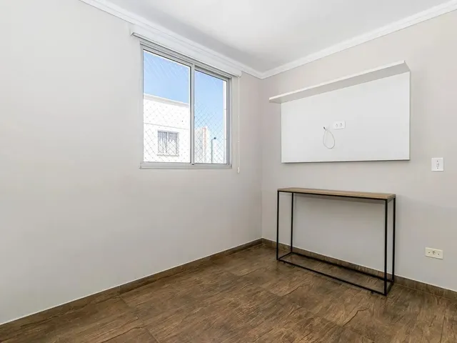 Imagem 5: Apartamento de 2 Quartos no Pinheirinho