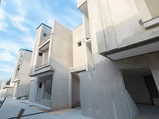 Imagem 13: Sobrado Triplex a Venda no Capão Raso
