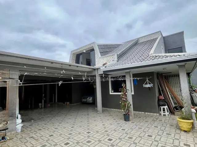 Imagem 1: Casa de Esquina com 04 Quartos