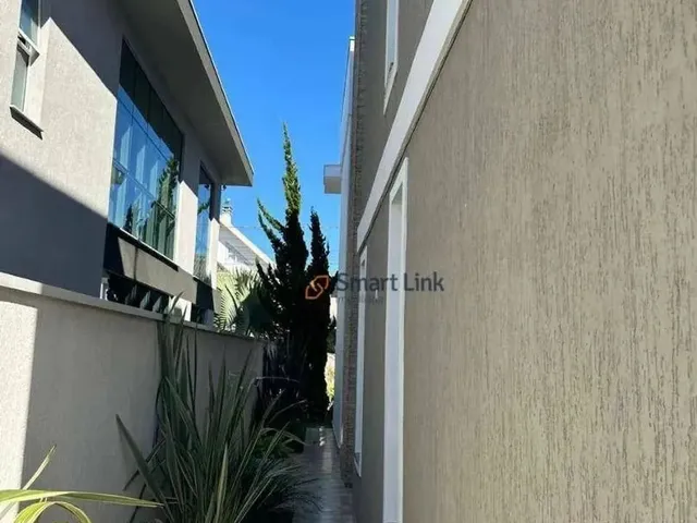 Imagem 3: Casa com 4 Dormitórios À Venda, 261 M² por R$ 2.180.000,00 - Pinheirinho - Curitiba/Pr