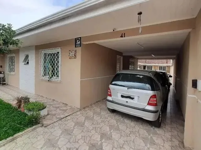 Imagem: Casa com 3 Dormitórios À Venda com 450M²