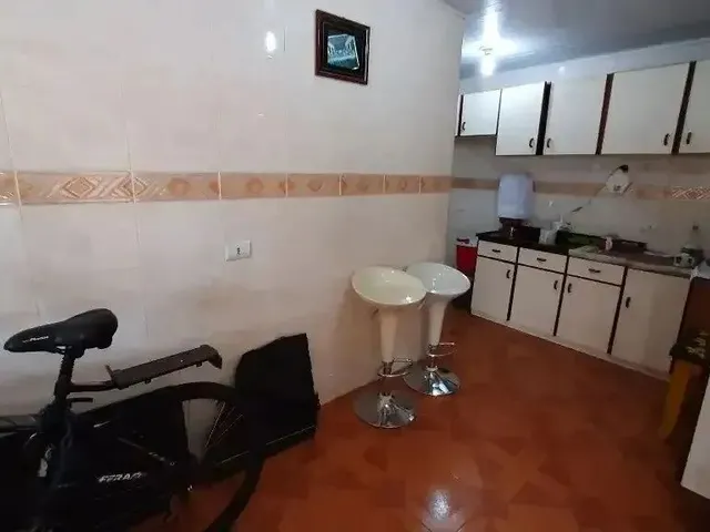 Imagem 9: Casa com 3 Dormitórios À Venda com 450M² por R$ 1.280.000,00 no Bairro Capão Raso