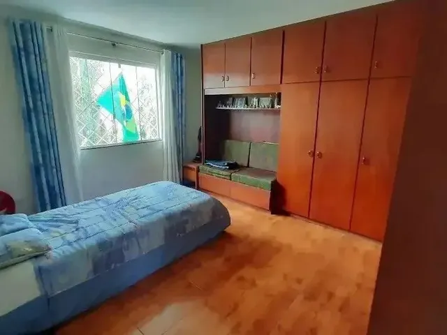 Imagem 8: Casa com 3 Dormitórios À Venda com 450M² por R$ 1.280.000,00 no Bairro Capão Raso