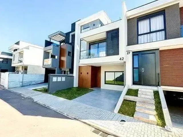 Imagem: Sobrado com 3 Dormitórios À Venda, 170