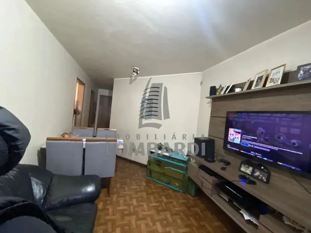 Imagem 8: Apartamento com 2 Quartos À Venda por R$ 250000.00, 53.93 M2 - Capao Raso - Curitiba/Pr